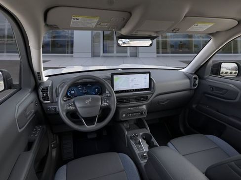 New 2025 Ford Bronco Sport Outer Banks w/ Outer Banks Tech Package+ AWD/4WD image 9