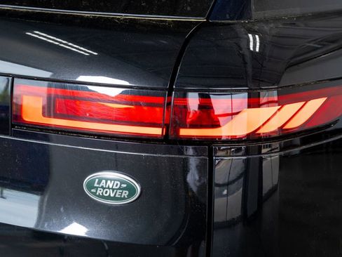 Used 2023 Land Rover Range Rover Sport SE Dynamic image 25