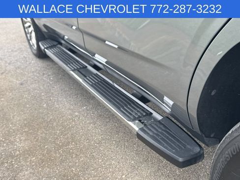 Used 2023 Chevrolet Tahoe High Country AWD/4WD image 11