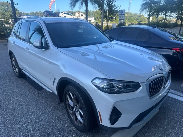 Used 2024 BMW X3 sDrive30i w/ Premium Package RWD image 2