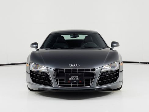 Used 2011 Audi R8 V10 AWD/4WD image 8