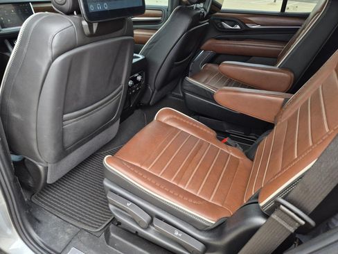 Certified 2024 GMC Yukon Denali Ultimate AWD/4WD image 18