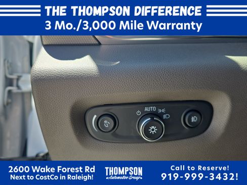 Used 2019 Chevrolet Traverse Premier w/ Driver Confidence II Package FWD image 26