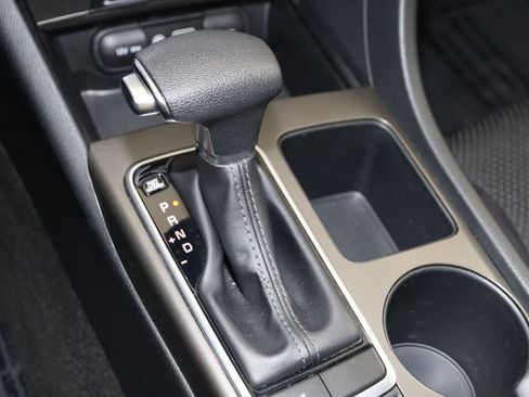 Used 2020 Kia Optima S FWD image 7
