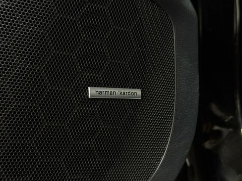 Used 2019 Subaru Ascent Limited w/ Popular Package #3 image 12