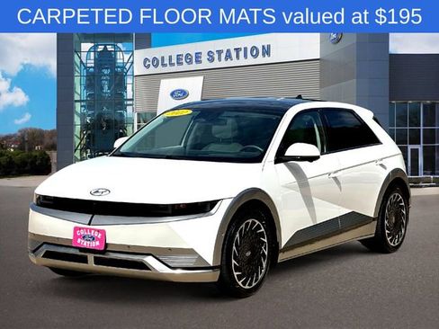 Used 2022 Hyundai Ioniq 5 Limited AWD/4WD image 2