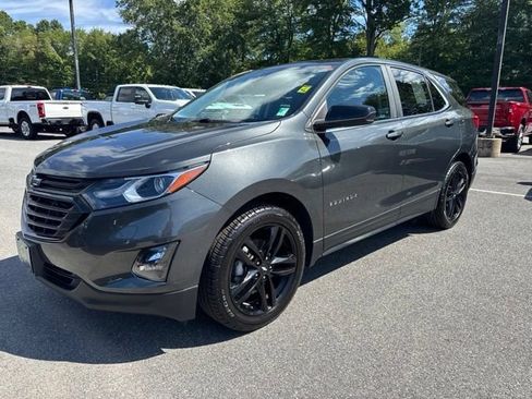 Used 2021 Chevrolet Equinox LT FWD image 2
