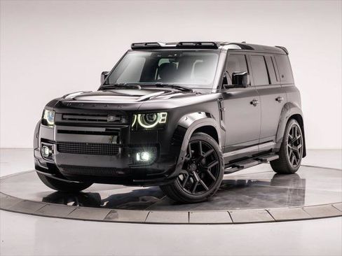 Used 2024 Land Rover Defender 110 SE AWD/4WD image 1