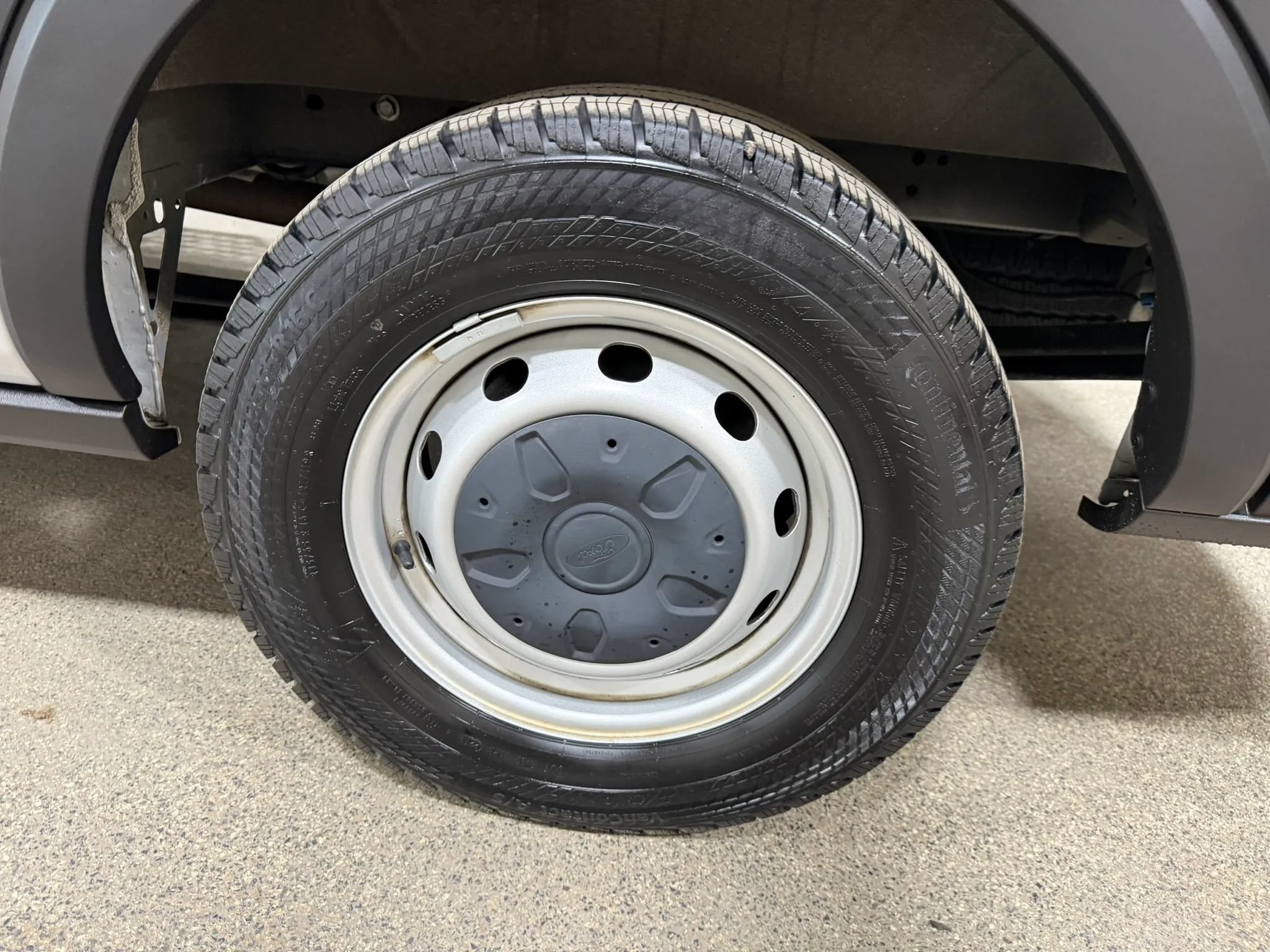 Used 2019 Ford Transit 250 148 Medium Roof RWD image 68