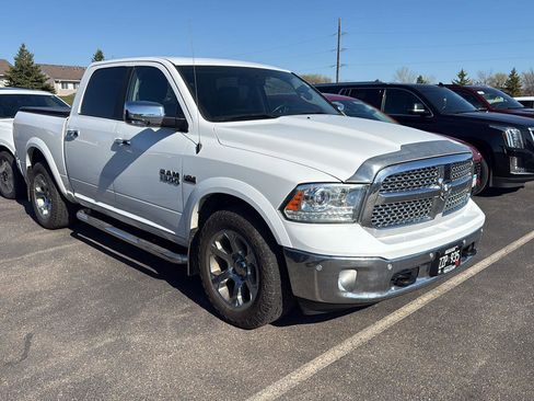 Used 2017 RAM 1500 Laramie w/ Convenience Group image 3