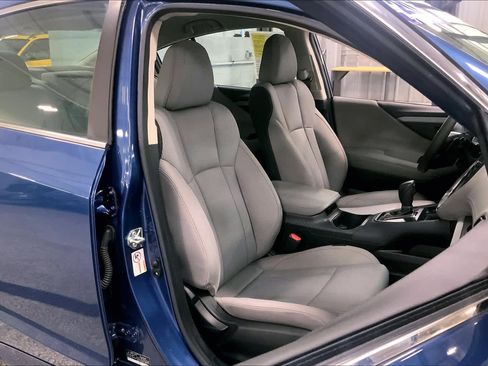 Used 2020 Subaru Legacy w/ Alloy Wheel Package image 8