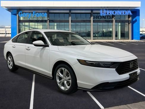 New 2025 Honda Accord LX image 8