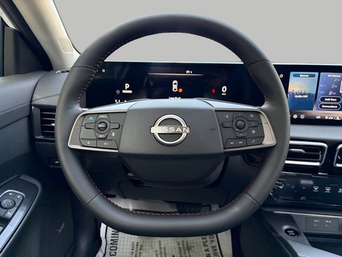 New 2026 Nissan Sentra SR w/ SR Premium Package FWD image 18