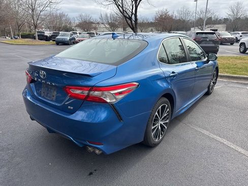 Used 2019 Toyota Camry SE image 17