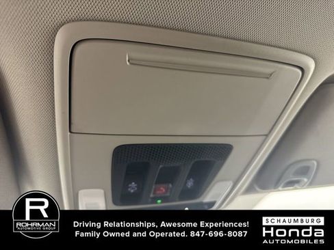 Certified 2026 Honda Pilot Touring image 10