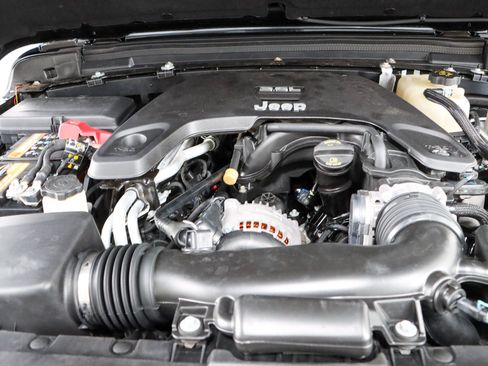 Used 2020 Jeep Gladiator Rubicon AWD/4WD image 30