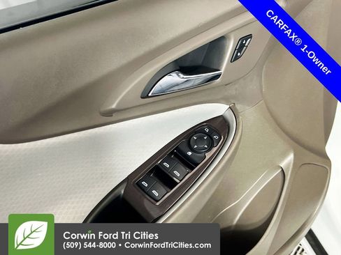 Used 2023 Chevrolet Malibu LS image 12