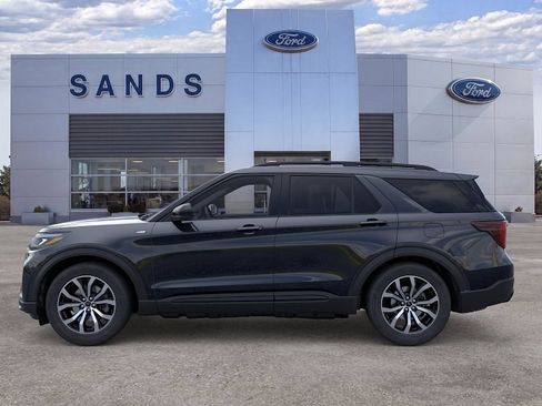 New 2026 Ford Explorer ST-Line AWD/4WD image 3