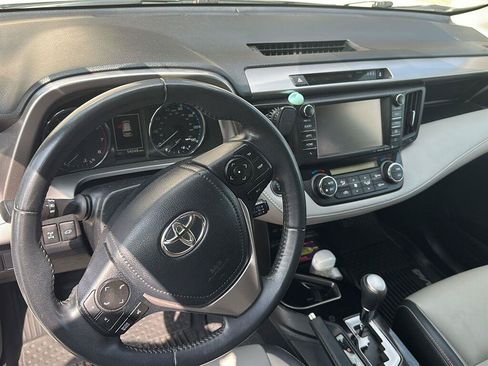 Used 2018 Toyota RAV4 Limited w/ Protection Package AWD/4WD image 19