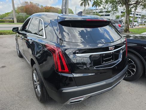Used 2023 Cadillac XT5 Premium Luxury FWD image 3