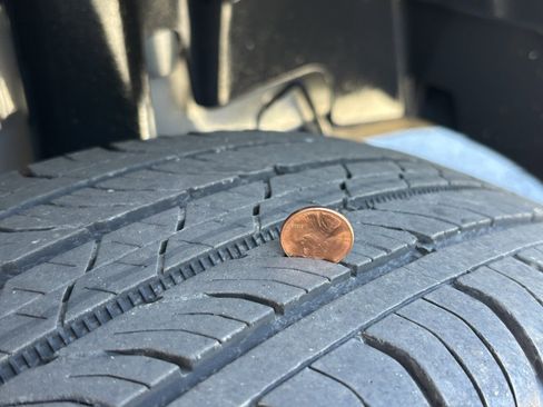 Used 2024 Ford Maverick XLT image 14