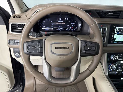 Certified 2023 GMC Yukon Denali AWD/4WD image 27