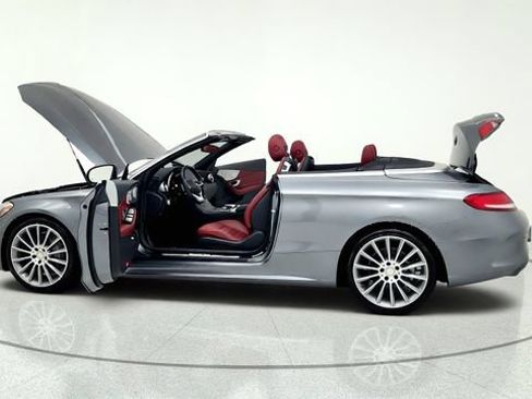 Used 2017 Mercedes-Benz C 300 Cabriolet image 7
