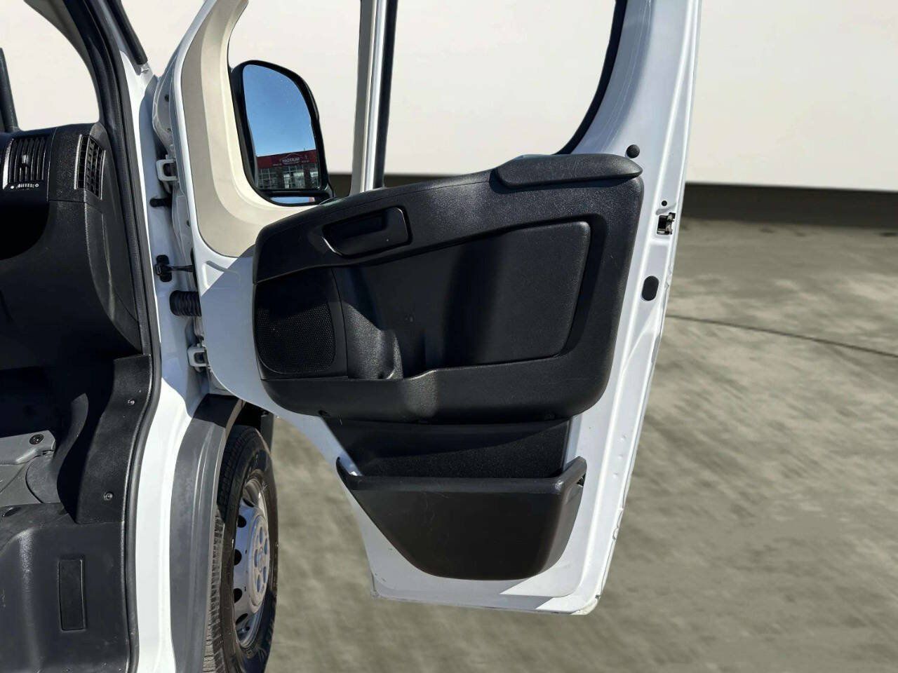 Used 2018 RAM ProMaster 1500 FWD image 17