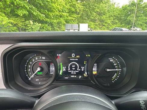 Used 2025 Jeep Wrangler Unlimited Sport S 4xe AWD/4WD image 17