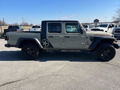 Used 2020 Jeep Gladiator Mojave image 4