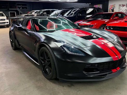 Used 2017 Chevrolet Corvette Grand Sport RWD image 5