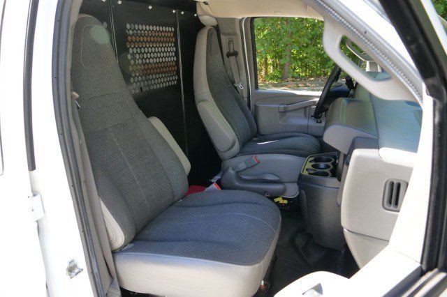 Used 2021 Chevrolet Express 2500 w/ Driver Convenience Package RWD image 25
