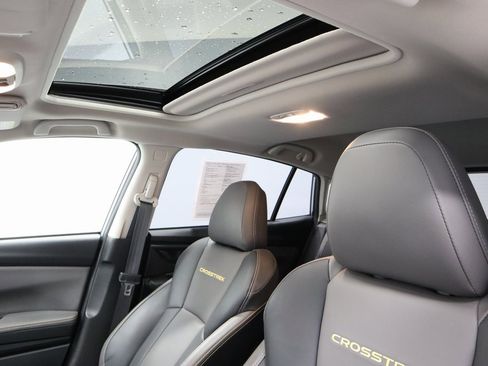Used 2021 Subaru Crosstrek 2.5i Sport w/ Moonroof Package image 33
