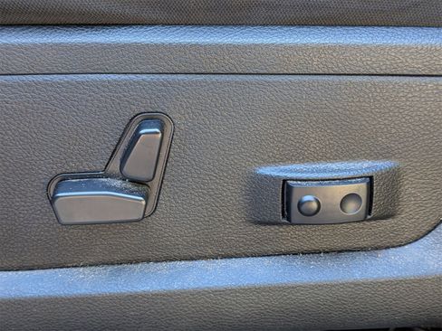 Used 2024 RAM 2500 Big Horn image 16