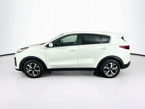 Used 2022 Kia Sportage LX FWD image 4