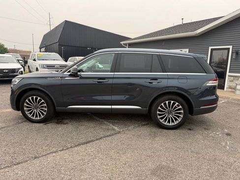 Used 2022 Lincoln Aviator Reserve w/ Elements Package Plus AWD/4WD image 2