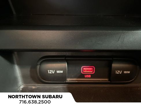 Used 2020 Kia Soul LX image 10