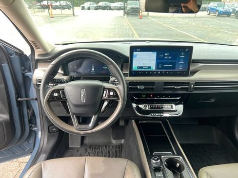 Certified 2023 Lincoln Corsair Reserve w/ Equipment Group 201A AWD/4WD image 15