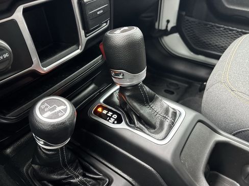 Used 2024 Jeep Wrangler Sport image 24