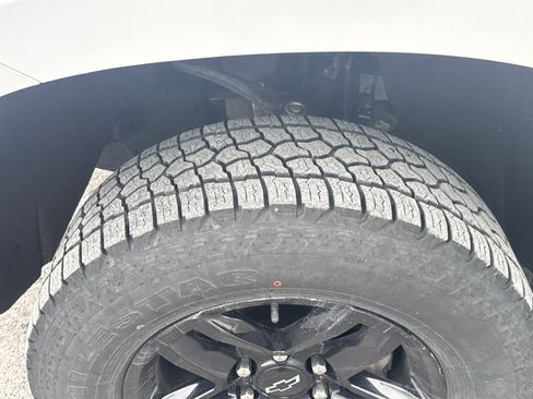 Used 2020 Chevrolet Silverado 1500 LT Trail Boss image 10