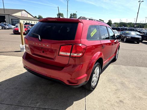 Used 2019 Dodge Journey SE w/ Premium Group image 5