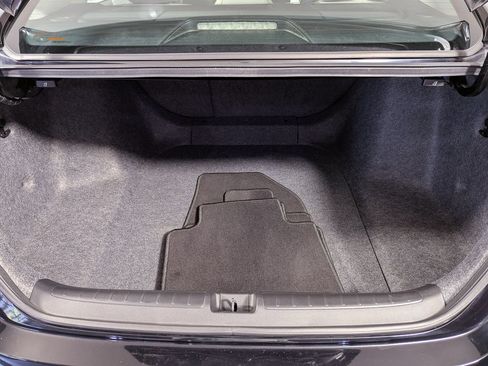 Used 2018 Honda Accord EX-L image 46
