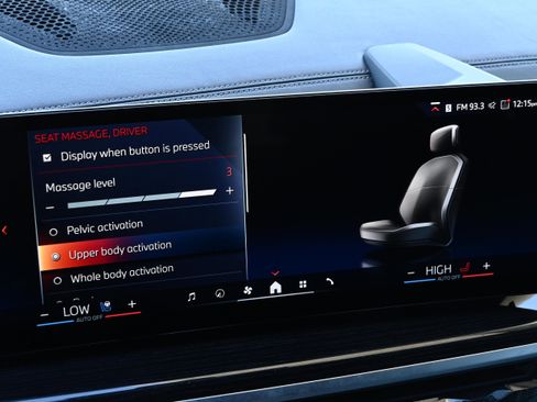 Certified 2024 BMW X7 xDrive40i w/ Executive Package image 17