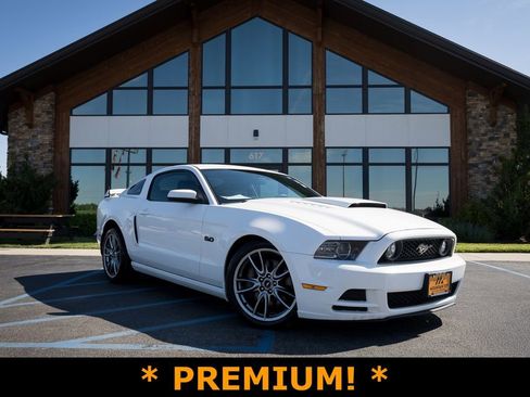Used 2013 Ford Mustang GT Premium w/ Electronics Pkg RWD image 1
