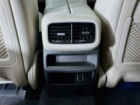 Used 2020 Mercedes-Benz GLS 450 4MATIC image 26