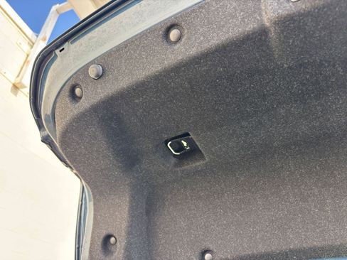 Used 2024 Chevrolet Malibu LT image 24