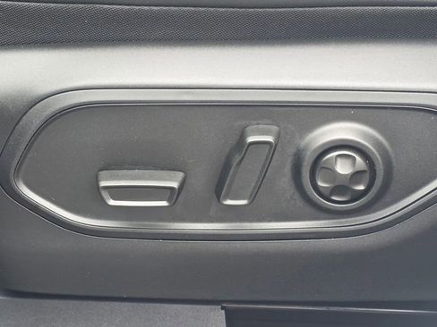 New 2026 Jeep Grand Cherokee L Limited AWD/4WD image 15