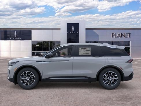 New 2026 Lincoln Nautilus Premier w/ Equipment Group 102A AWD/4WD image 3