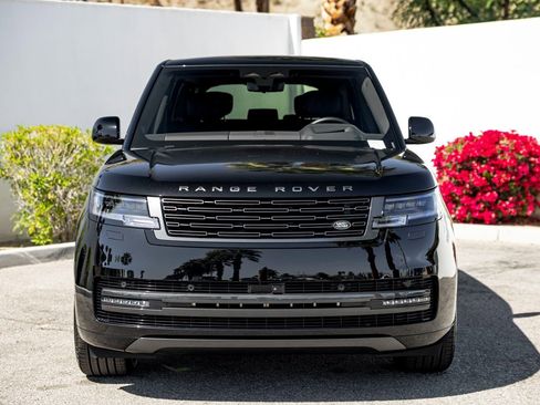 New 2025 Land Rover Range Rover Autobiography image 3
