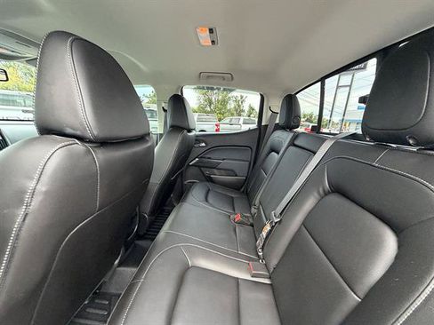 Used 2022 Chevrolet Colorado Z71 AWD/4WD image 33